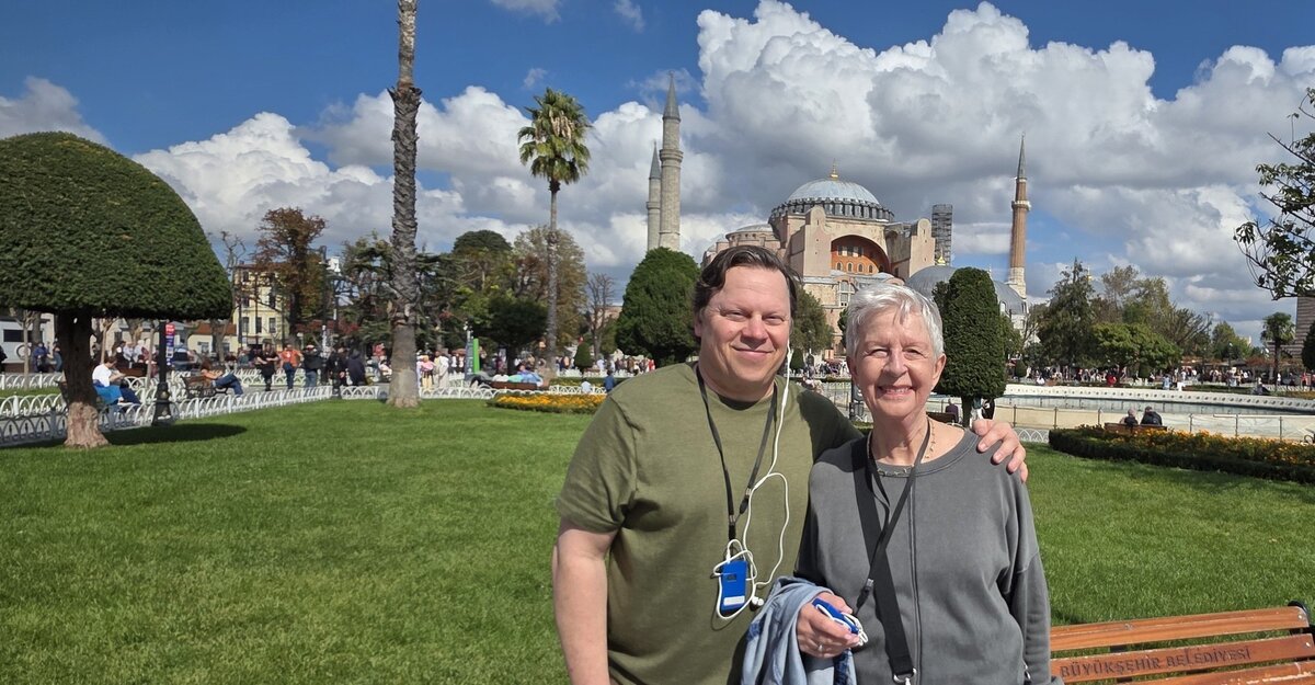 Eric with his mother in front of the Hagia Sophia in Istanbul